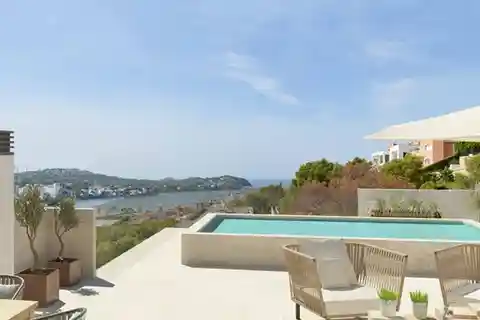 New Santa Ponsa Luxury Penthouse