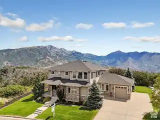 Elevated Retreat with Sweeping Views