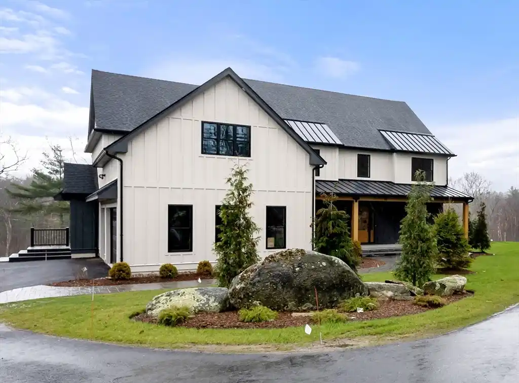 Exquisite New Construction in Whisper Way