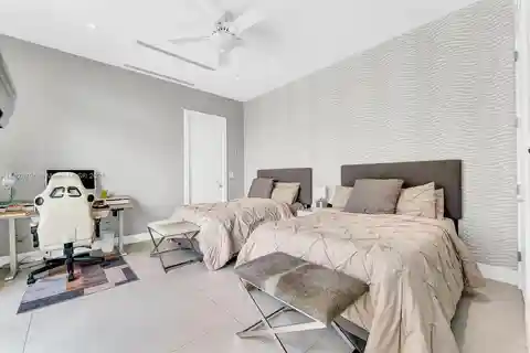Designer-Finished Luxury Residence in Exclusive Mansions at Doral