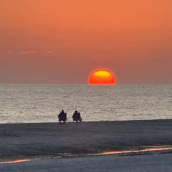 GREAT OPPORTUNITY FOR GULF-FRONT LIVING