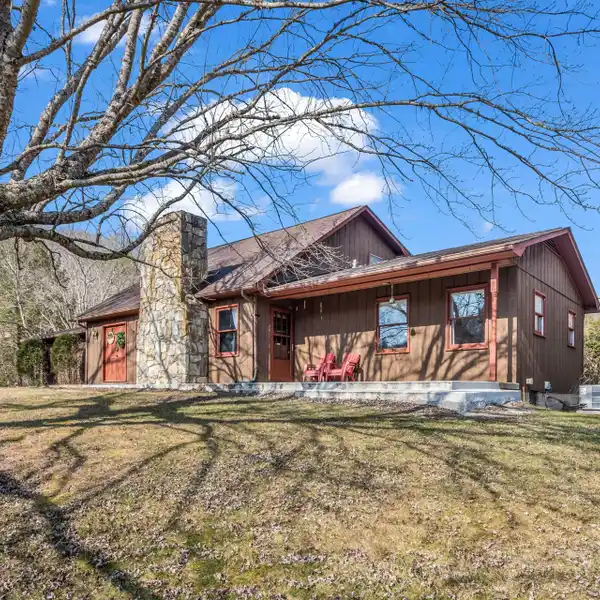 INCREDIBLE 70-PLUS-ACRE PROPERTY