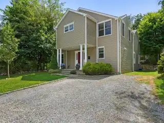 Inviting Home and a Commuter's Delight