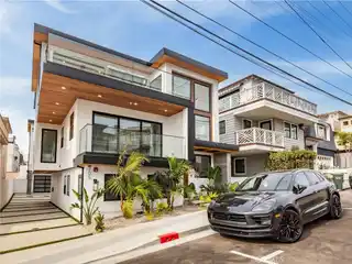 Coastal Modern Townhome