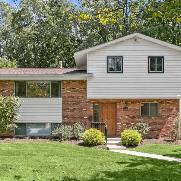 LIGHT-FILLED MONTROSE HOME WITH EXPANSIVE MULTI-LEVEL DECK