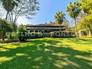 Expansive Countryside Estate