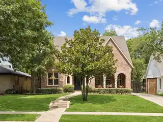 Classic Dallas Charm with Modern Functionality