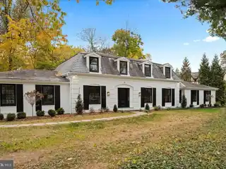 French Contemporary Masterpiece