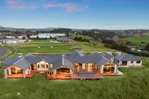 Nearly New Elevated Elegance Plus Separate Dwelling