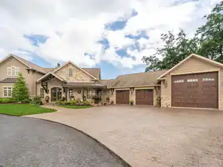 Tuscany-inspired Elegance Meets Outdoor Entertaining