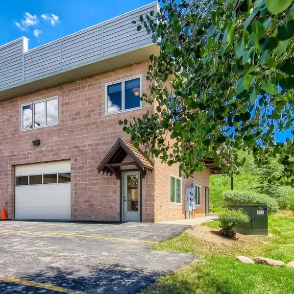 VERSATILE SPACE WITH SUNSET VIEWS