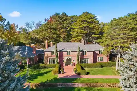 Fully Reimagined Stunning Estate Brings Warmth & Artistry to Every Space