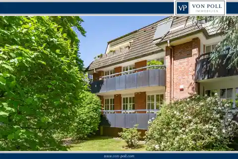 Stylish Living in Othmarschen 5-Room Apartment with Balcony and Garage
