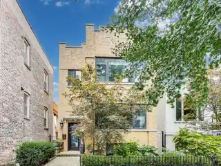 Contemporary Roscoe Village Gem with Rooftop Deck