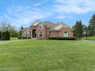 Warm and Inviting Luxury Home
