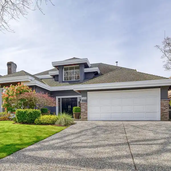 METICULOUSLY MAINTAINED CUSTOM-BUILT HOME