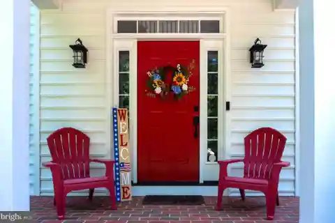Picture Perfect Colonial Home in the Estates of Chancellorsville