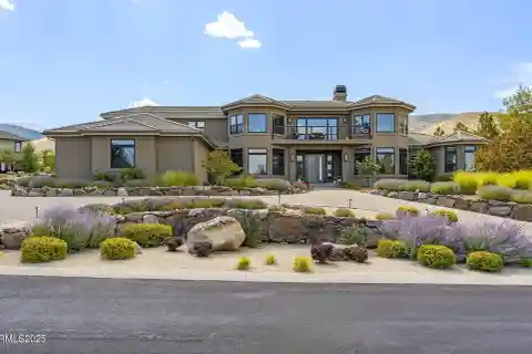 Sophisticated Fully Reimagined Residence
