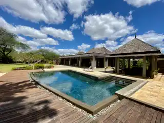 Spacious Villa in the Prestigious Tamarina Estate
