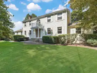 Meticulously Maintained Colonial in a Sought-after Location