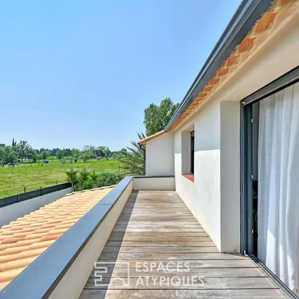 BEAUTIFUL HOME IN A PRIVILEGED NATURAL ENVIRONMENT