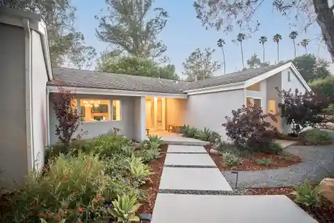 Beautifully Updated Open-Concept Contemporary