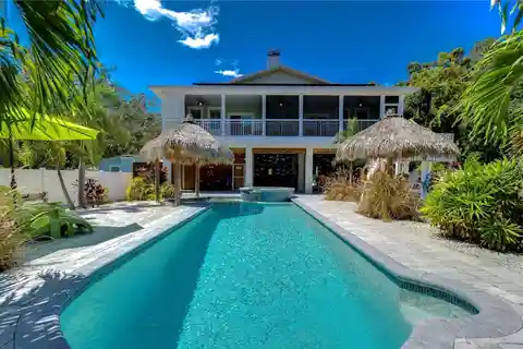 Upscale Coastal Living