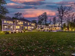 Captivating Luxury Estate with Warm Yet Refined Atmosphere