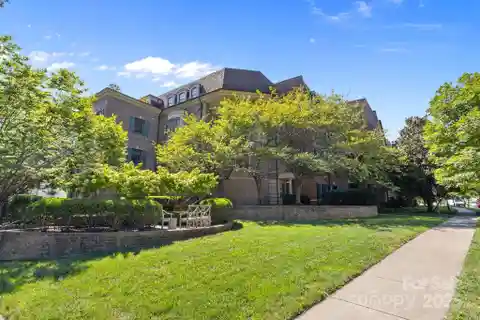 Incredible Luxury Unit in the Cherokee