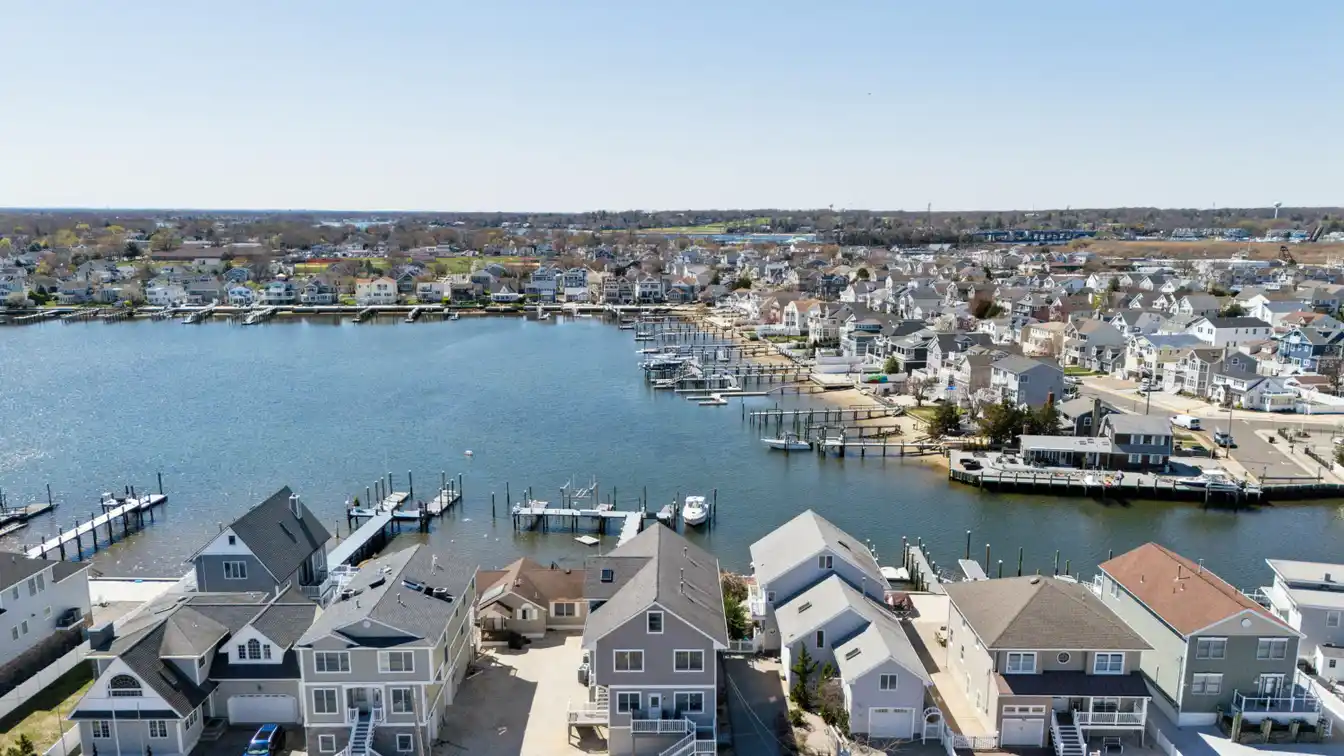 Beautiful Furnished Waterfront Home