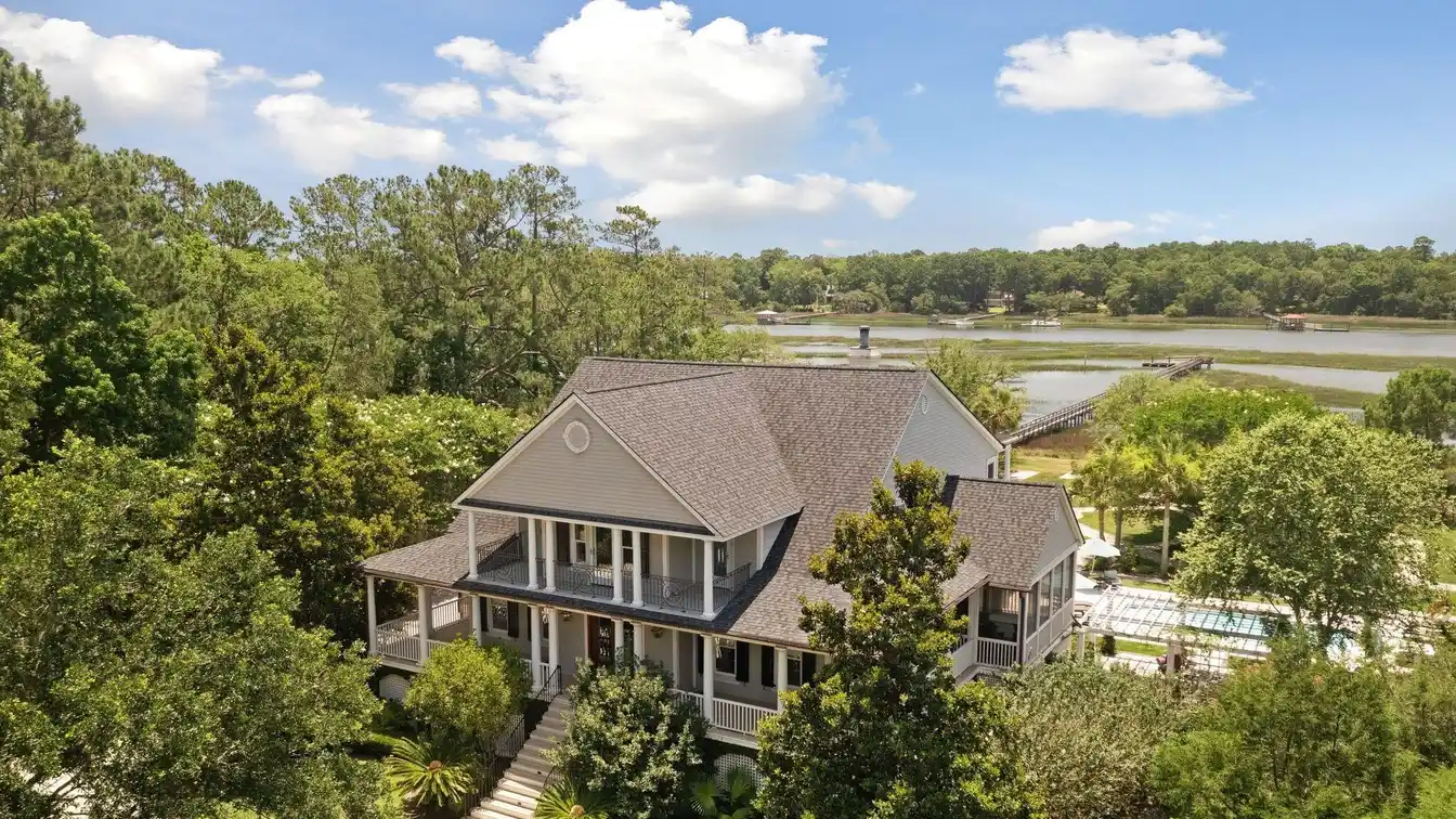 Private Waterfront Six-acre Estate on Wadmalaw Island