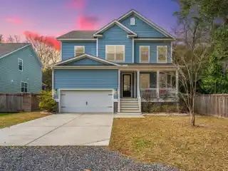 Stunning Home Minutes from Folly Beach