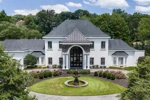 Equestrian Estate Across from the Chattahoochee River