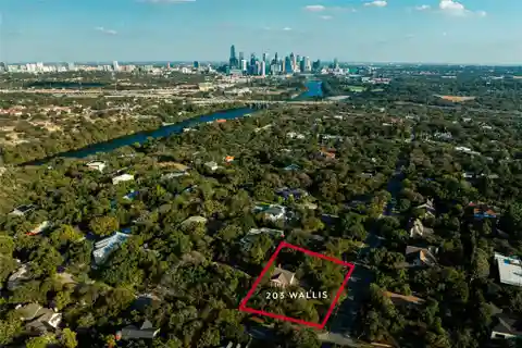 Incredible Opportunity in Rollingwood