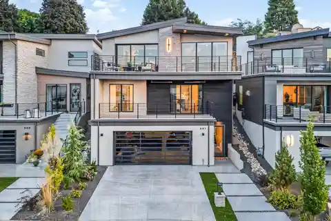 Modern Masterpiece