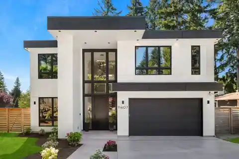 Design-Forward Like-New Construction in Highlands