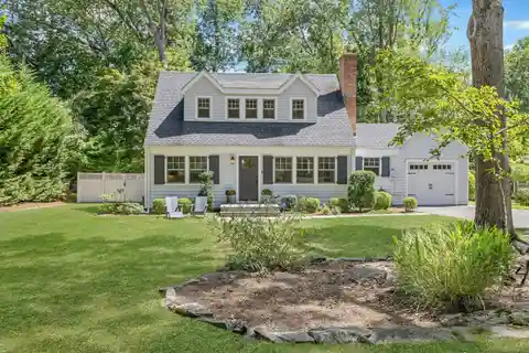 Pristine Cape on a Quiet Street