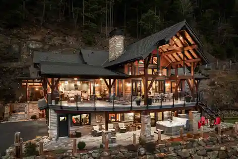 Stunning Retreat with Ocean Views