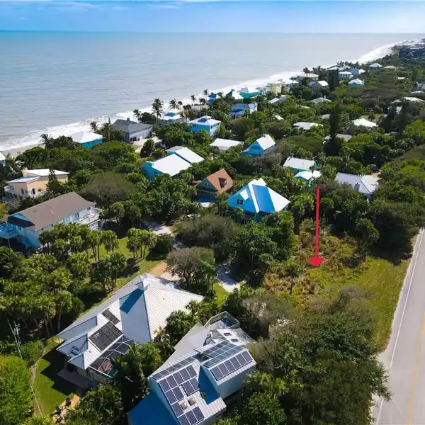 CORNER LOT IN THE EXCLUSIVE SUMMERPLACE AREA