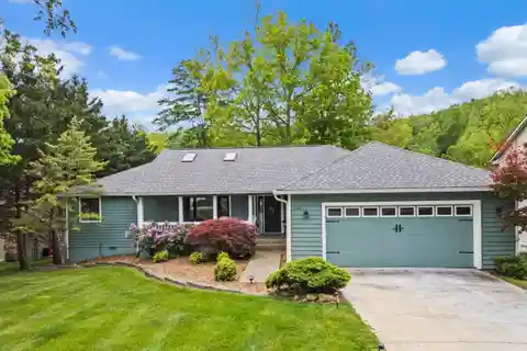 Newly Renovated Lakefront Home