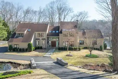 Stunning Custom-built Contemporary Home