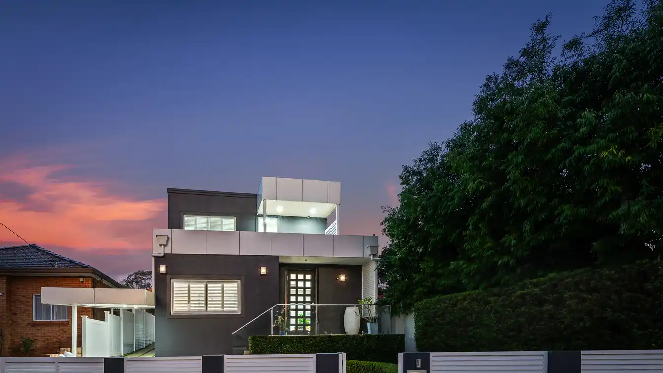 Exquisitely Crafted Contemporary Residence