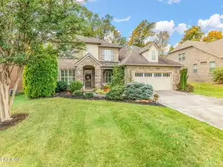 Stunning Sophistication with Elegant Details