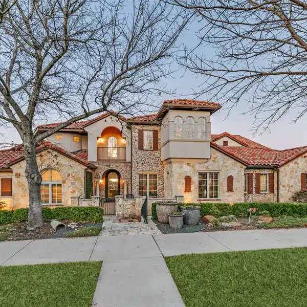 RARE OPPORTUNITY IN CASTLE HILLS