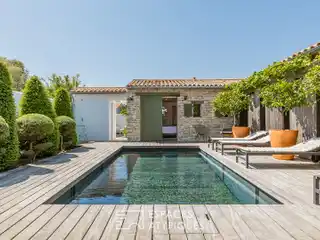 Contemporary Elegance with a Vacation Home Feel