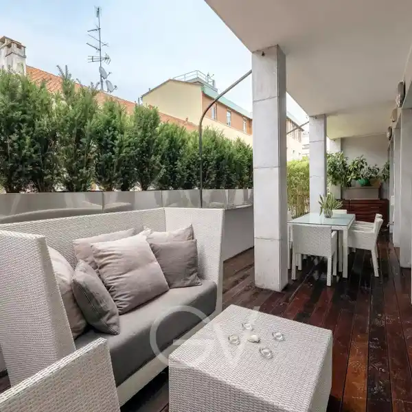 MODERN RESIDENCE IN THE HEART OF MILAN