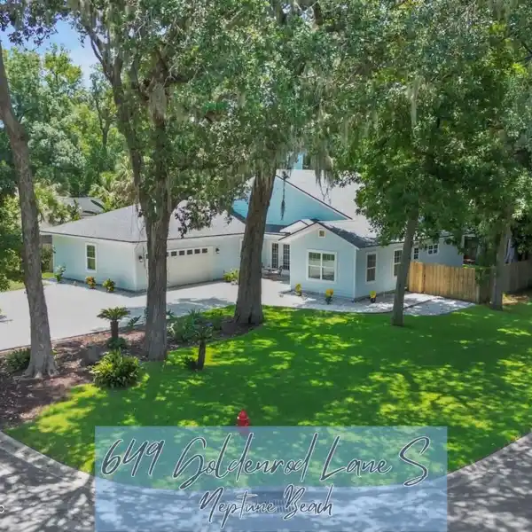 AMAZING OPPORTUNITY IN DESIRABLE CAMELIA TERRACE