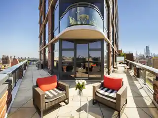 Elegant Morningside Heights Residence with Expansive Terrace