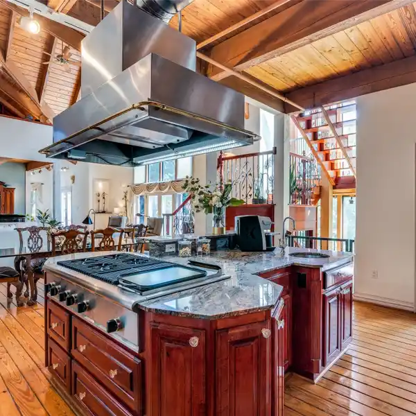 A SLICE OF TEXAS HILL COUNTRY IN THE HEART OF LAKEWOOD