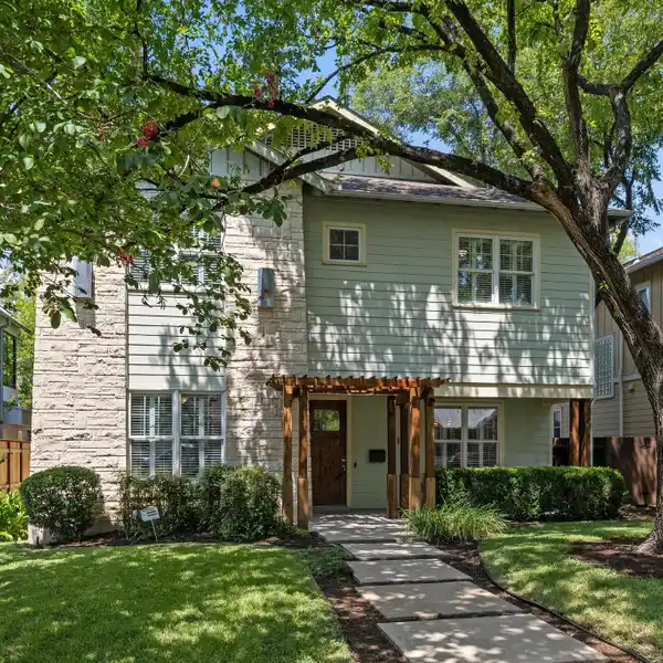 HISTORIC AUSTIN GEM NEAR LADY BIRD LAKE